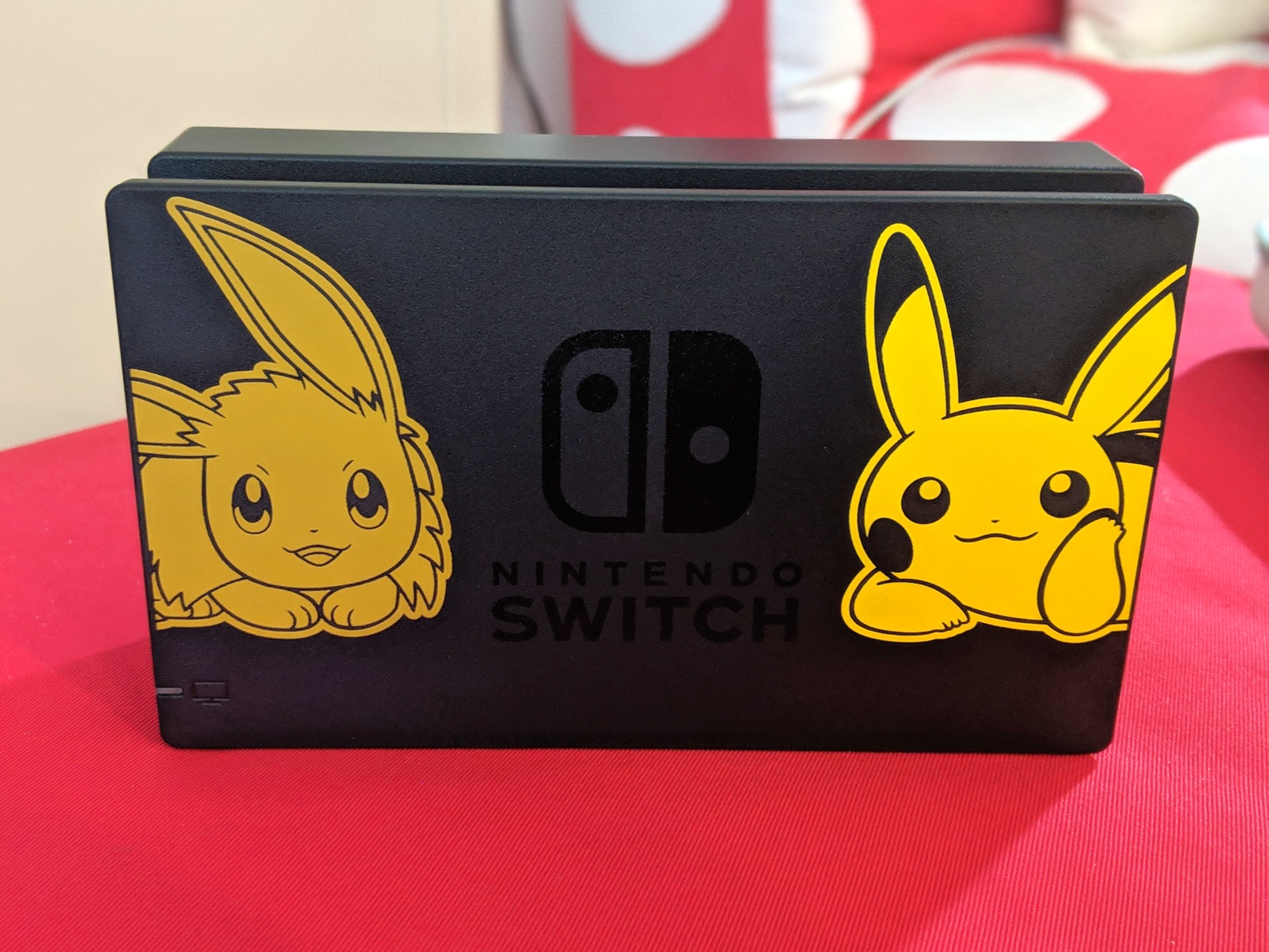 Unboxing Pokemon Let S Go Pikachu Switch Bundle かわいいじゃなきゃダメなの